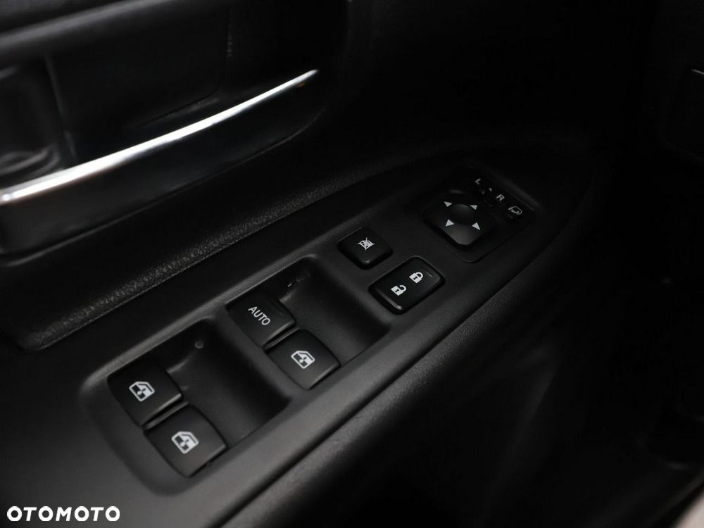 Mitsubishi Outlander 2.0 2WD - 33