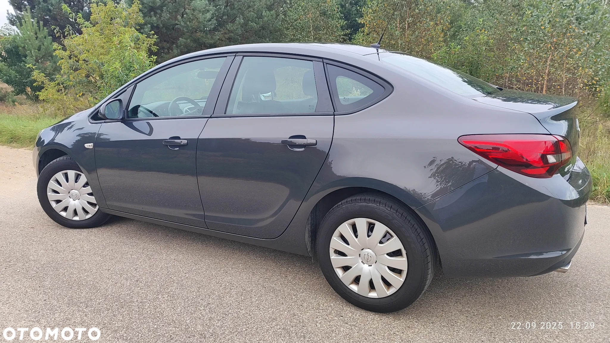 Opel Astra IV 1.4 T Active EU6 - 13