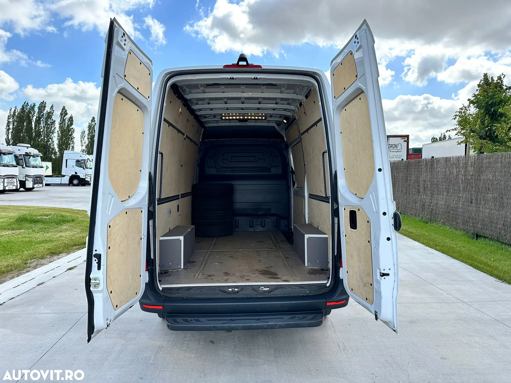 Mercedes-Benz Sprinter 317 CDI L2H2 - 22
