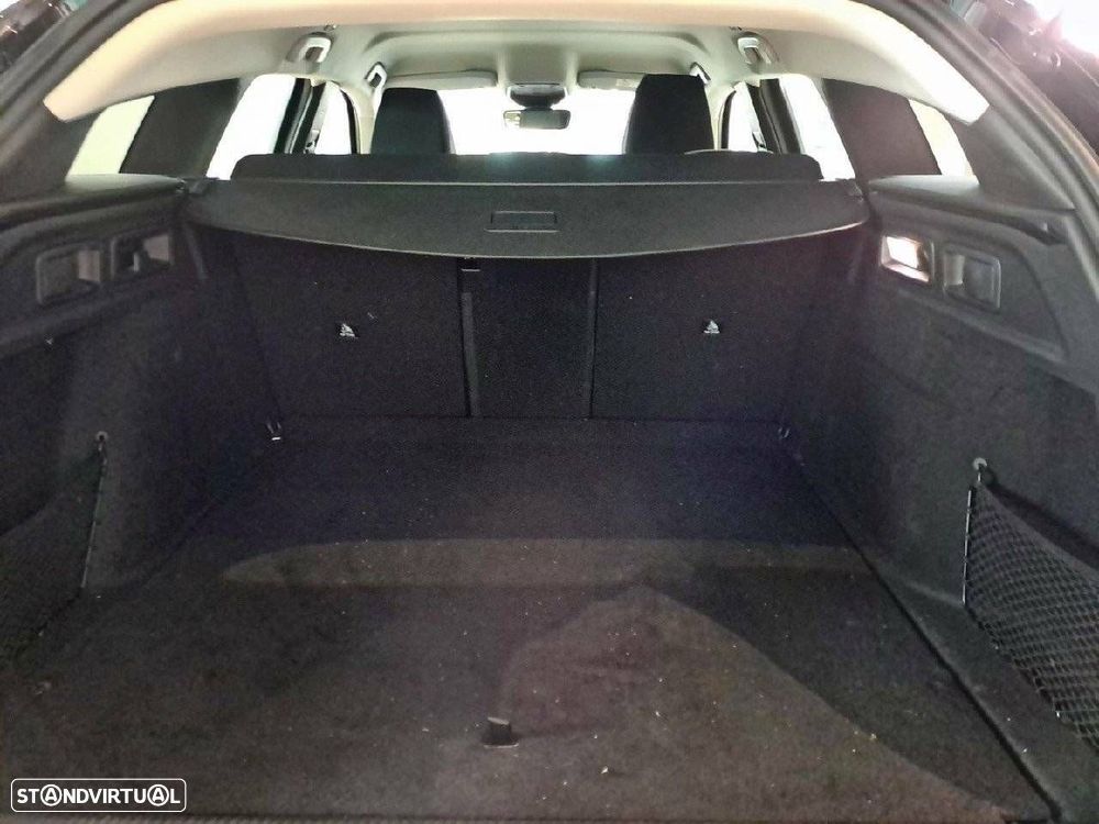 Peugeot 308 1.2 Hybrid Style e-DCS6 - 6