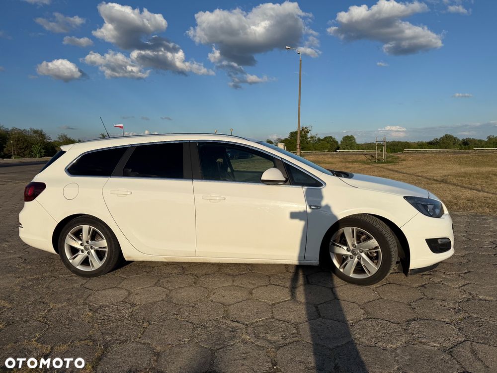 Opel Astra 2.0 CDTI ENERGY - 4