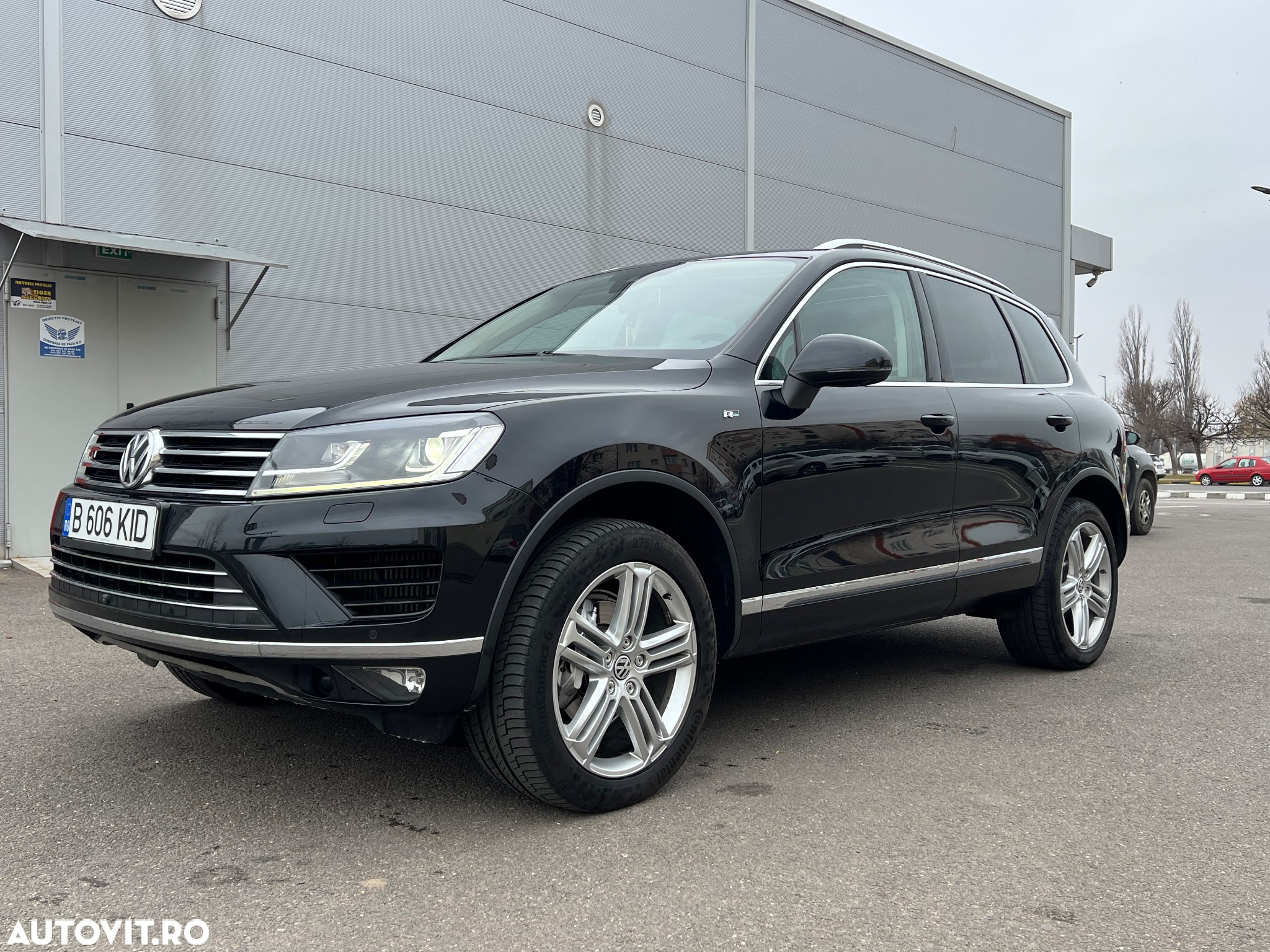 Volkswagen Touareg 3.0 V6 TDI SCR Blue Motion DPF Automatik Executive Edition - 12