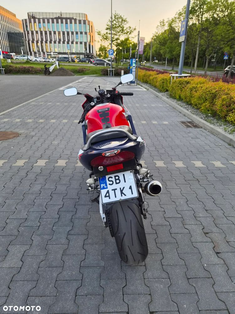 Honda CBR - 6
