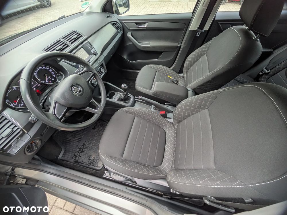 Skoda Fabia 1.2 TSI Style - 11