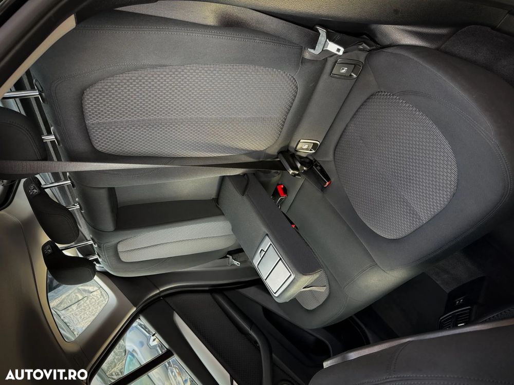 BMW X1 xDrive25e Sport Line - 8