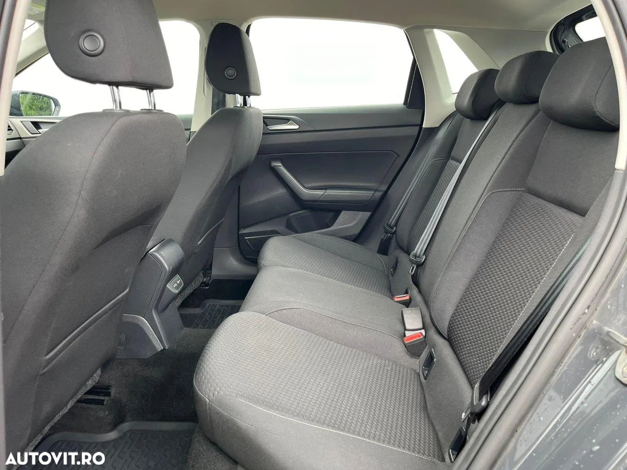 Volkswagen Polo 1.0 TSI Comfortline - 10