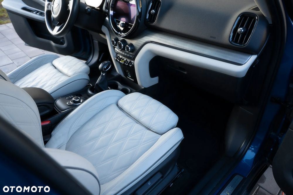 MINI Countryman Cooper SE ALL4 - 8