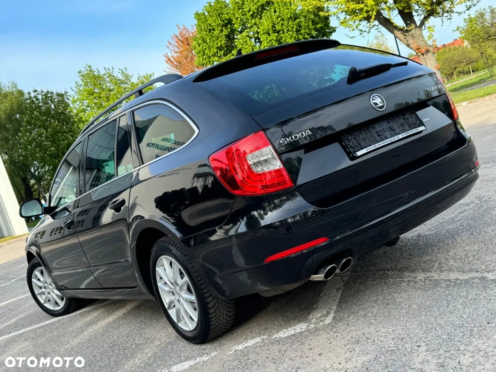 Skoda Superb Combi 2.0 TDI DSG Elegance - 15