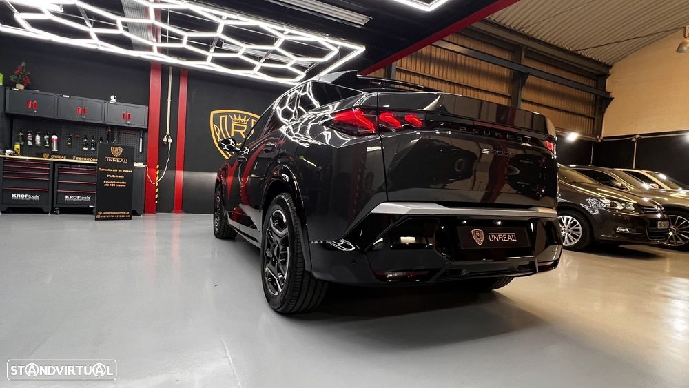 Peugeot E-3008 73 kWh GT - 28