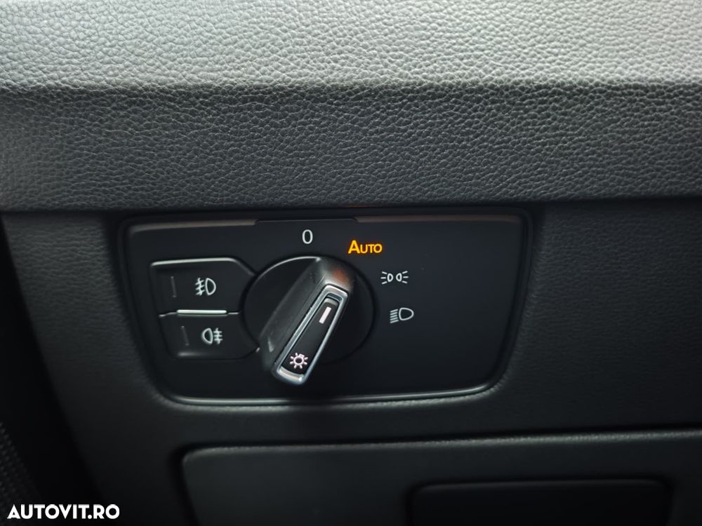 Volkswagen Passat - 26