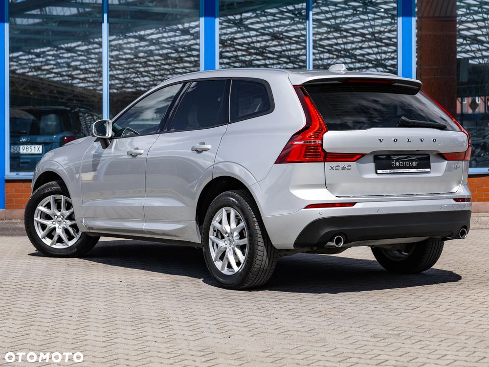 Volvo XC 60 B4 D Geartronic Momentum - 8