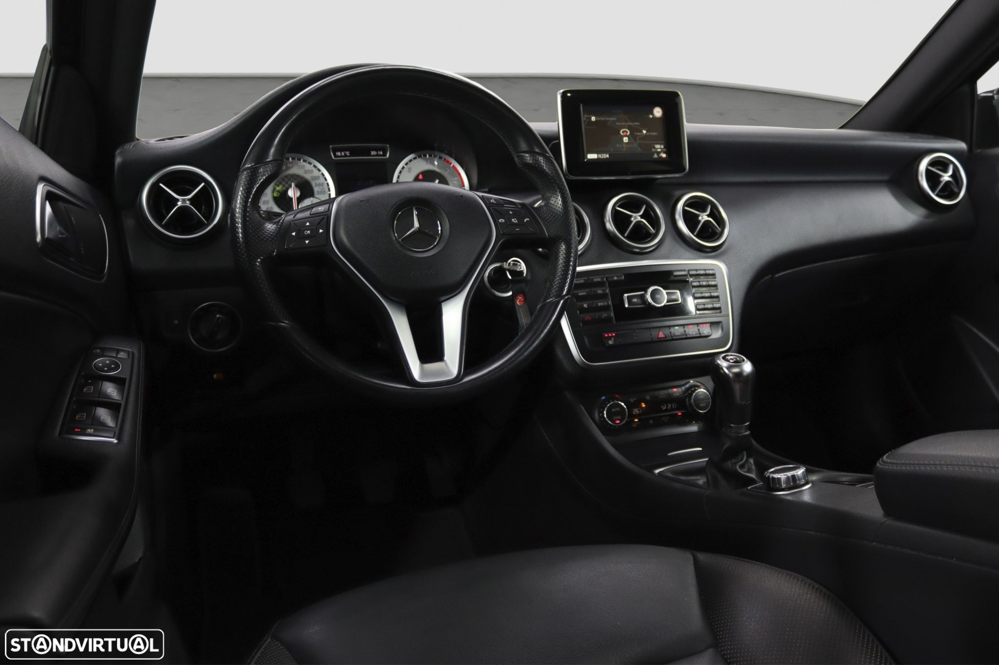 Mercedes-Benz A 200 CDI (BlueEFFICIENCY) Urban - 4