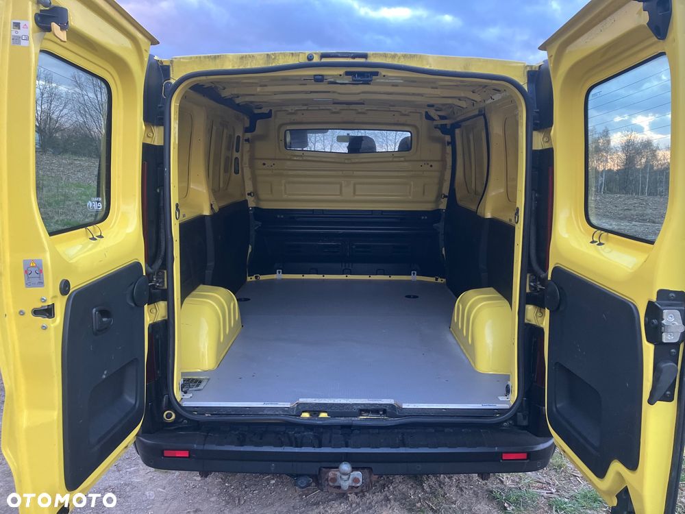 Renault Trafic Vivaro Custom T6 Talento Vito Nv300 Partner Expert - 16