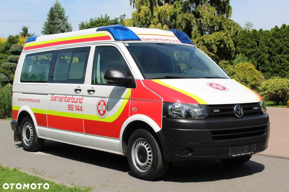 Volkswagen T5  AMBULANS KARETKA - 5