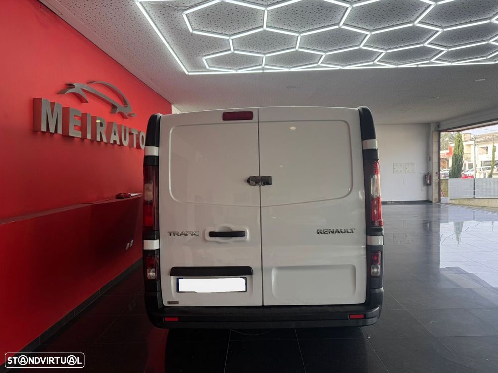 Renault Trafic 2.0 dCi L1H1 1.0T Life SS - 6