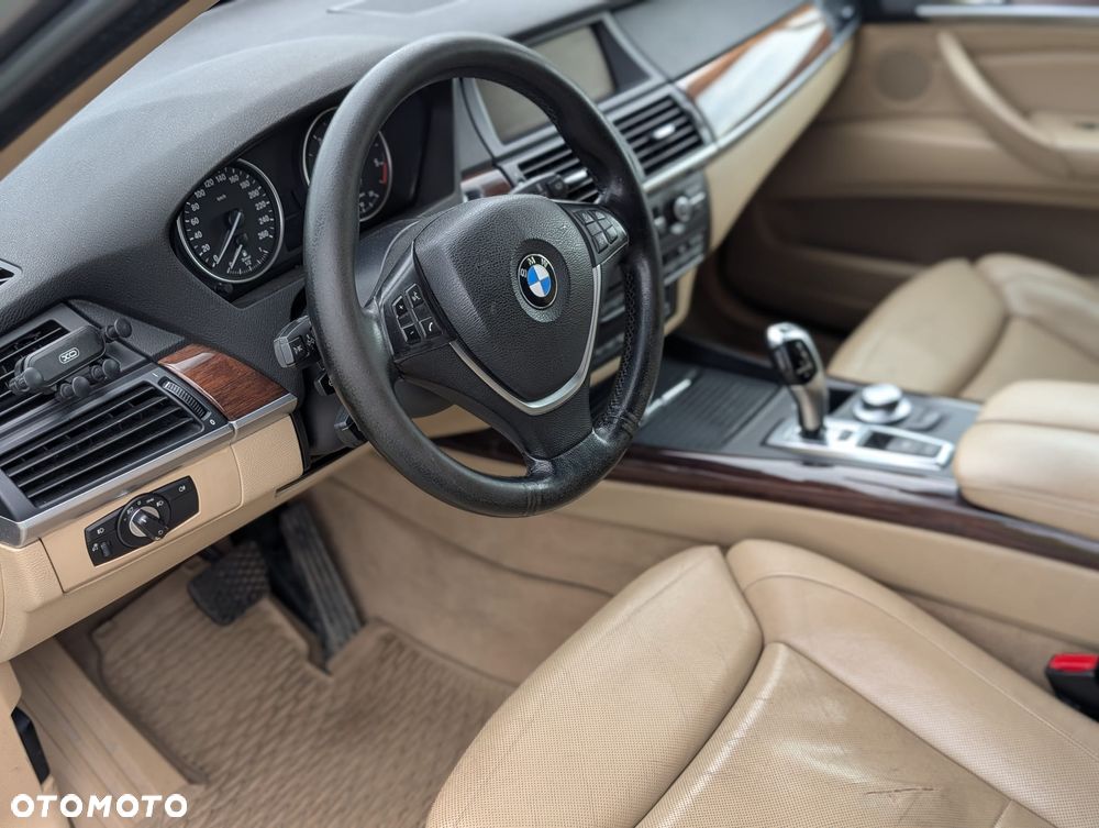 BMW X5 3.0sd xDrive - 16