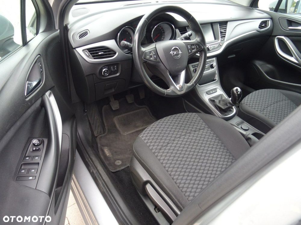 Opel Astra V 1.6 CDTI Enjoy - 7