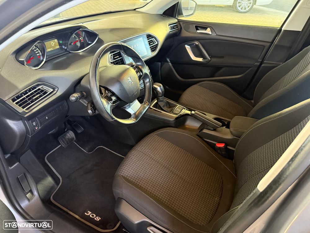 Peugeot 308 1.6 BlueHDi Allure EAT6 - 14