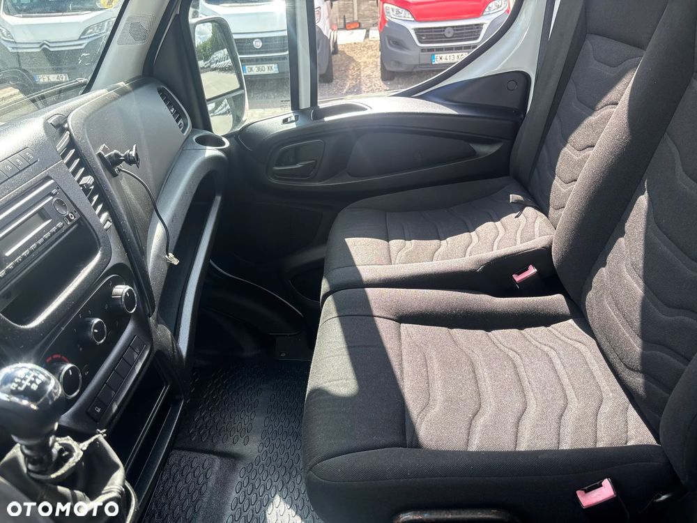 Iveco IVECO DAILY CHŁODNIA KONTENER PODWOZIE DO ZABUDOWY WYWROT KIPER KILKANAŚCIE SZTUK DUZY WYBÓR 35C13,,35C14,35C15,35C16 - 11