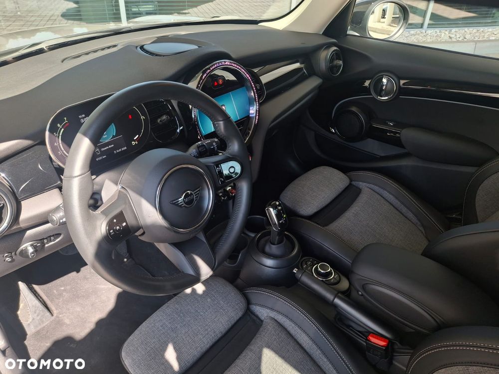 MINI Cooper Classic Trim - 8