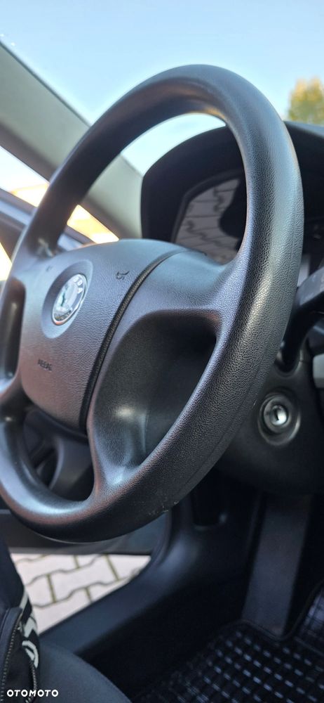 Skoda Octavia 1.6 Combi - 8