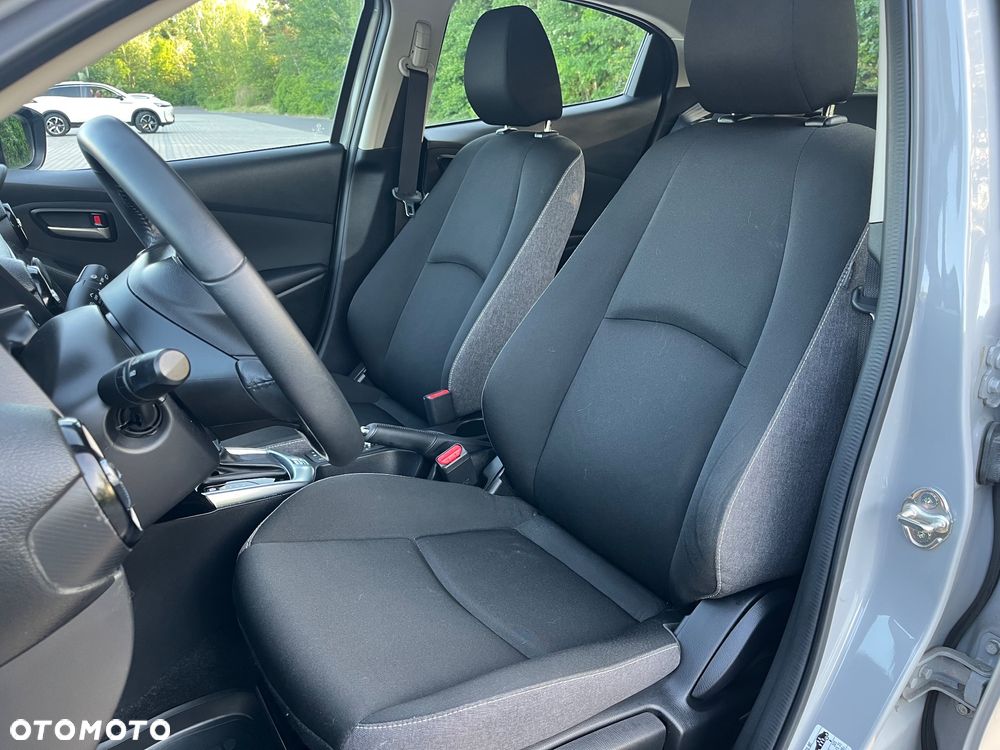 Mazda 2 SKYACTIV-G 90 Homura - 16