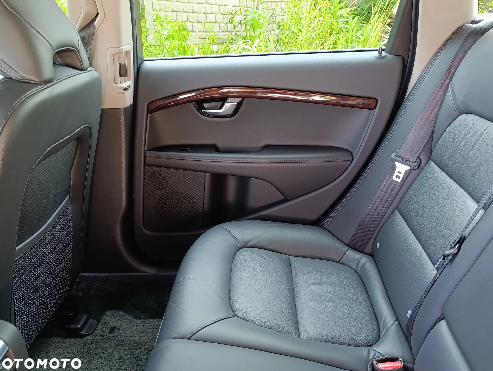Volvo XC 70 - 16