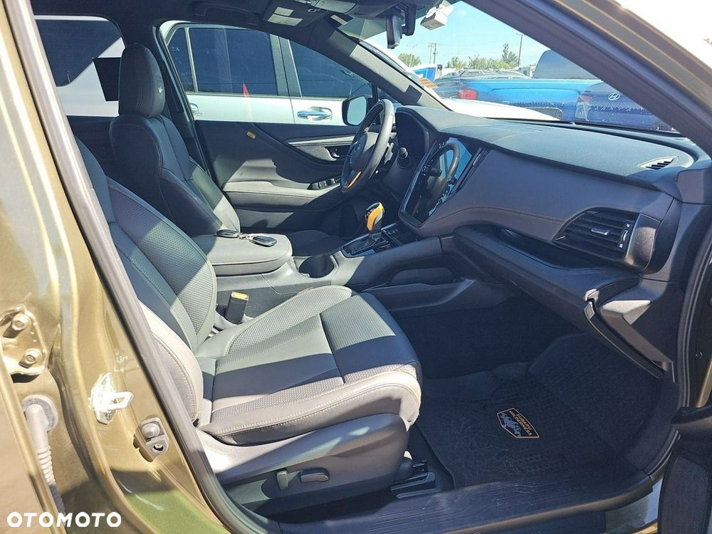 Subaru Outback - 10