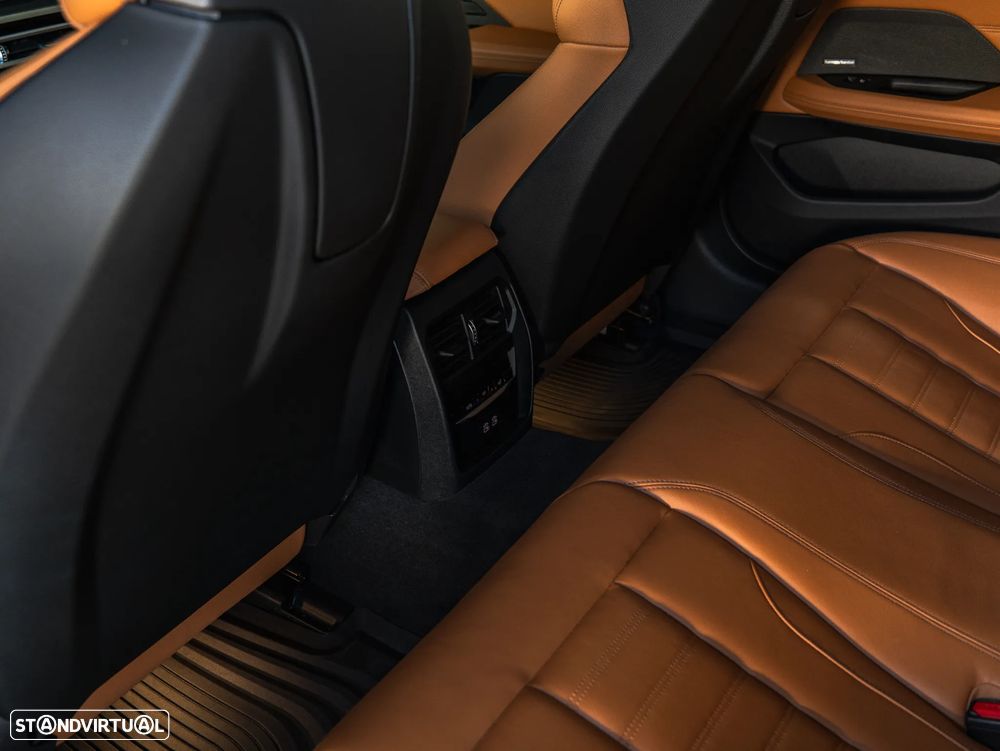 BMW i4 eDrive40 Pack Desportivo M - 21