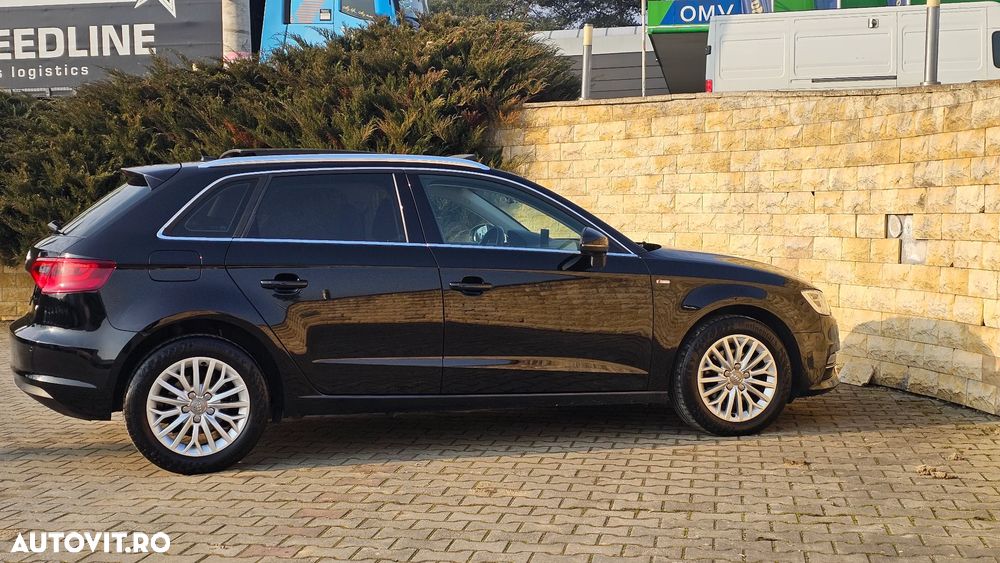 Audi A3 1.6 TDI ack S tronic S line Sportpaket - 6