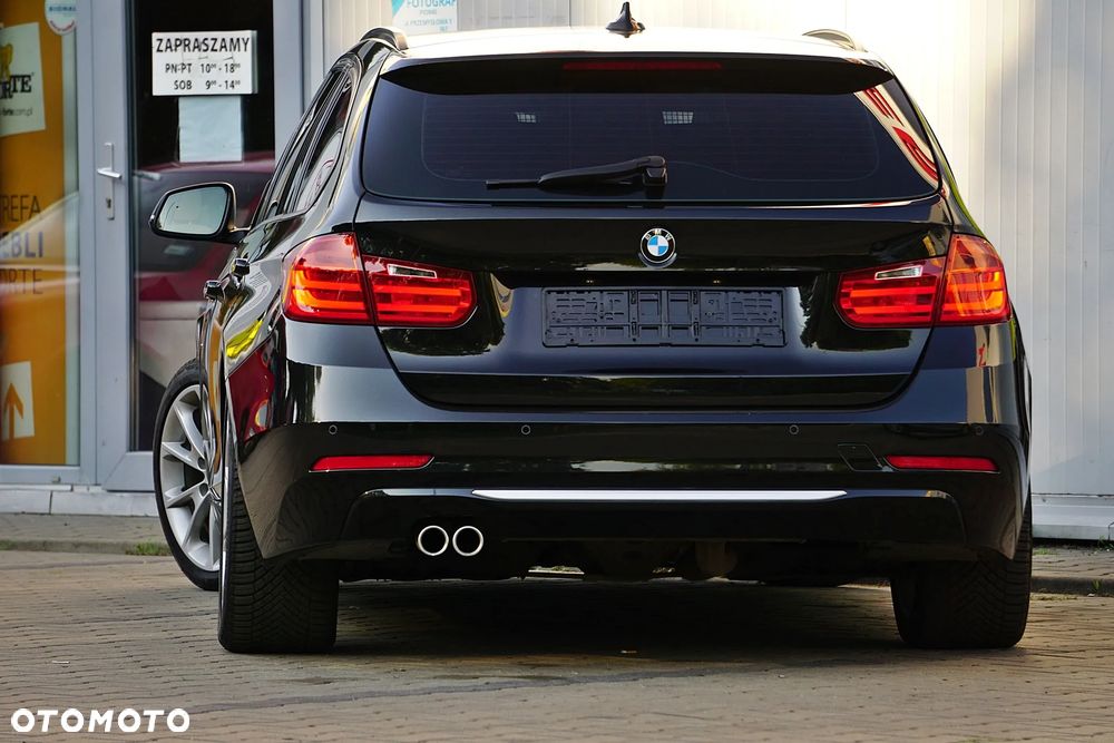 BMW Seria 3 330d Modern Line - 17