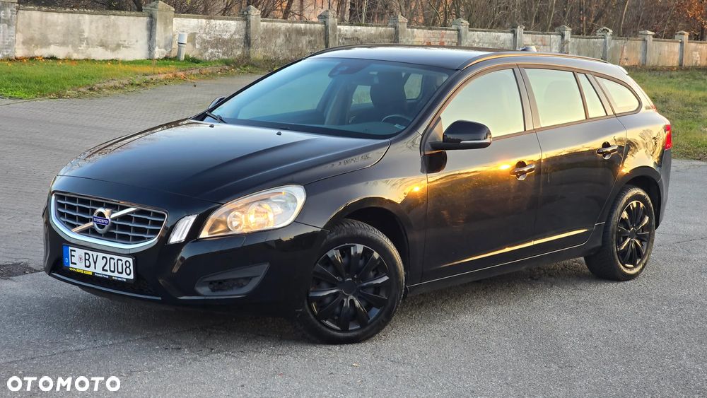 Volvo V60 D4 Geartronic RDesign - 2