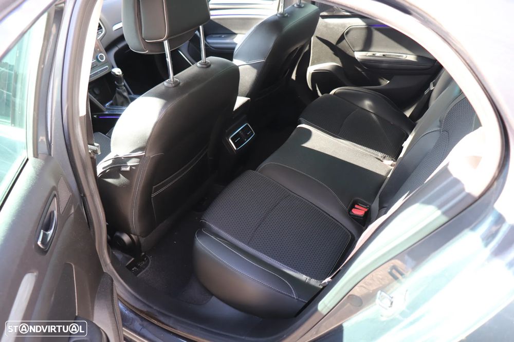 Renault Mégane 1.6 dCi Bose Edition - 18