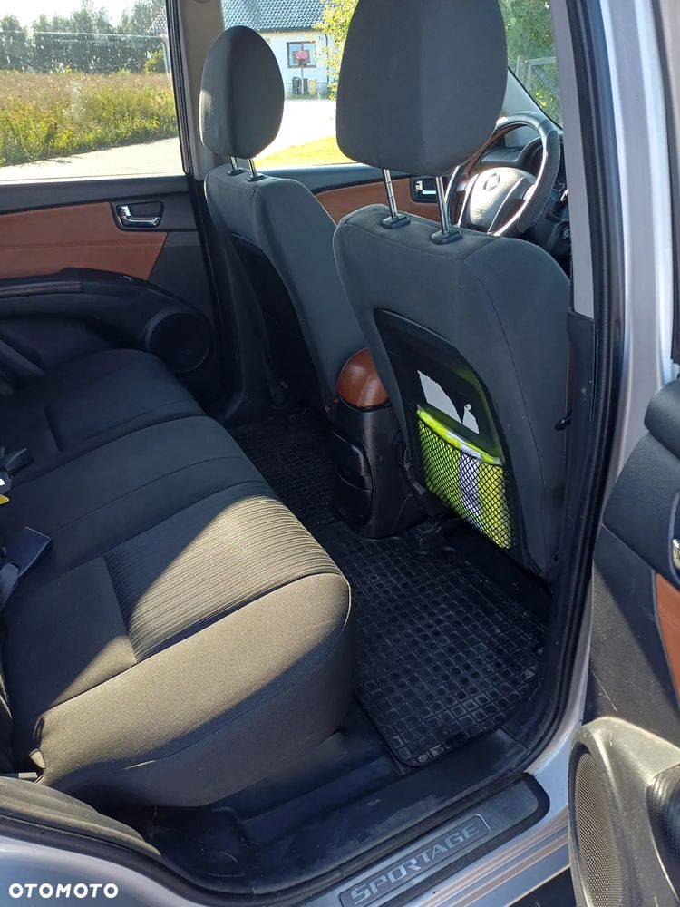 Kia Sportage 2.0 CRDi Escape - 9