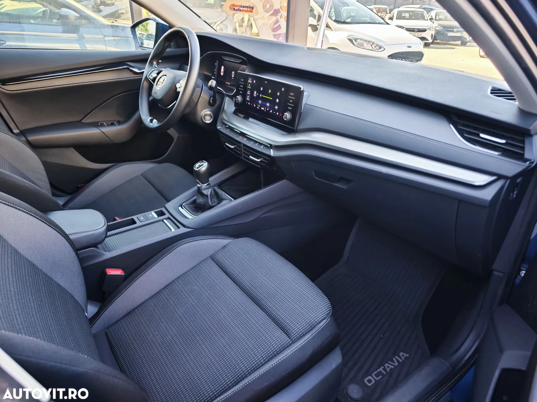 Skoda Octavia 2.0 TDI Ambition - 11