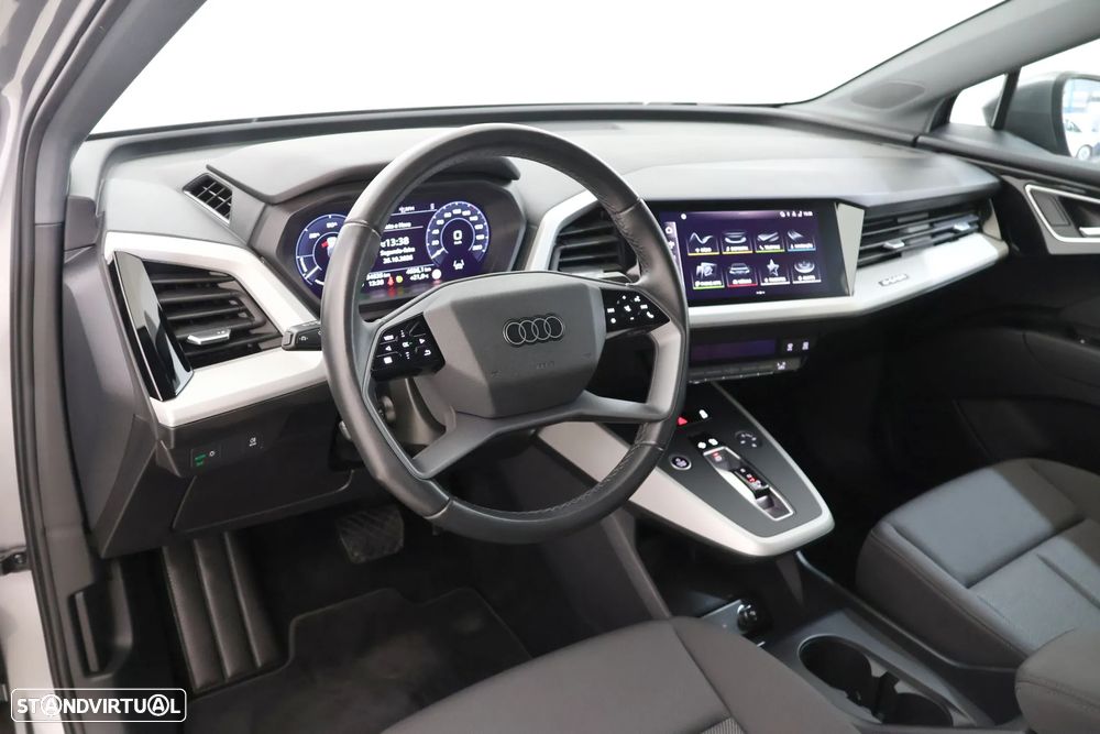 Audi Q4 Sportback e-tron - 4