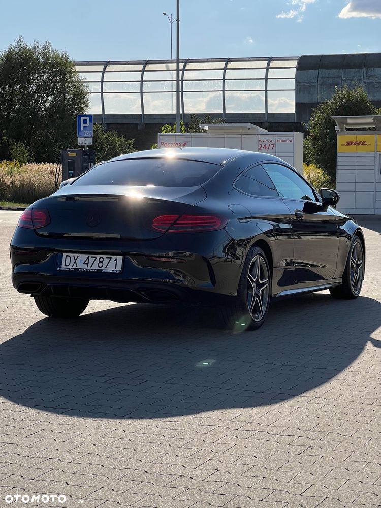 Mercedes-Benz Klasa C 220 d Coupe 9G-TRONIC AMG Line - 3