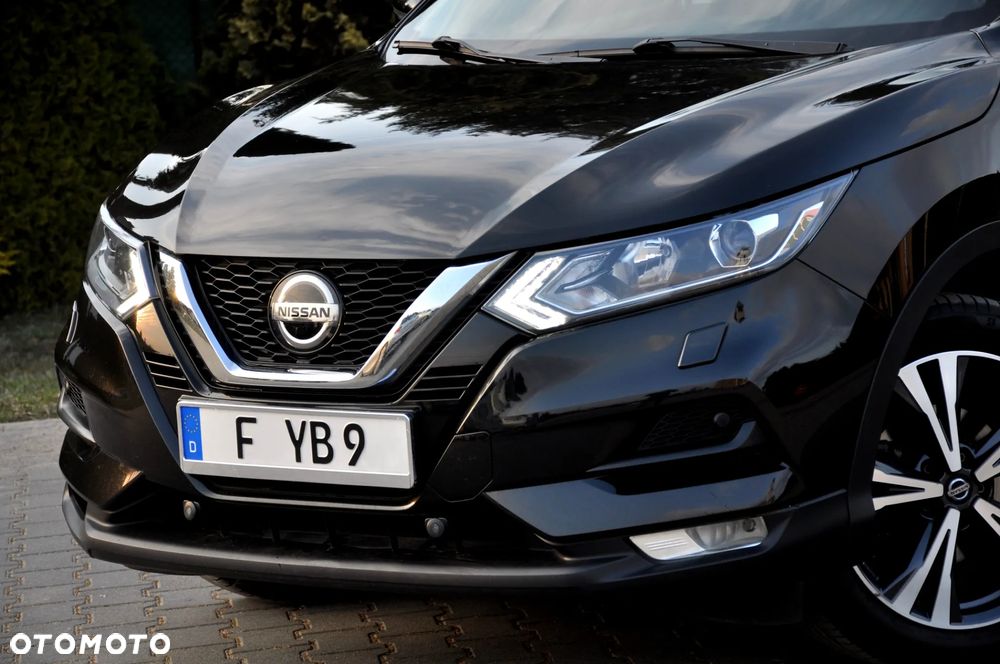 Nissan Qashqai 1.3 DIG-T DCT AKARI - 6