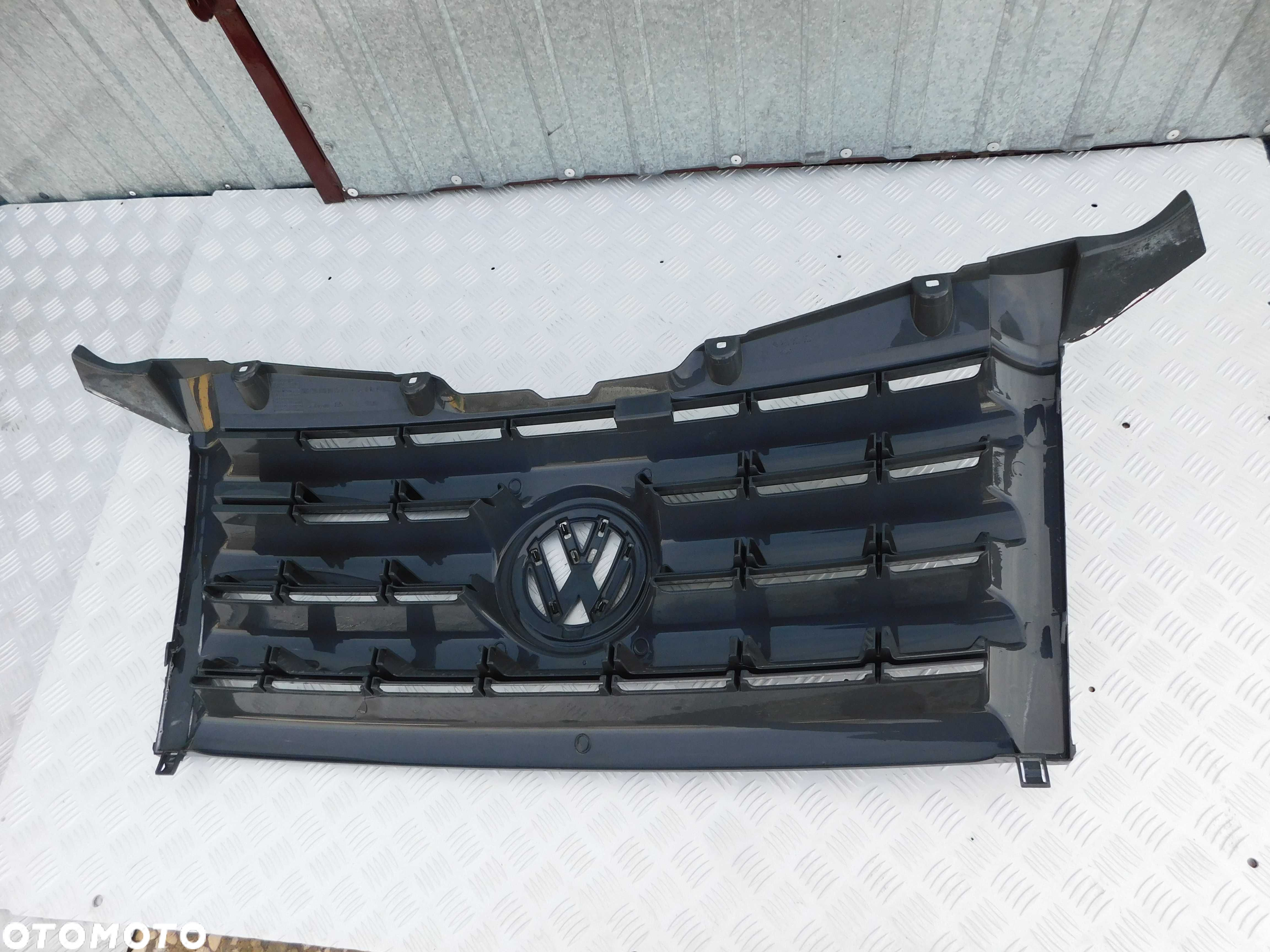 VW Crafter atrapa grill przód kompletny oryginał ŁADNY - 3