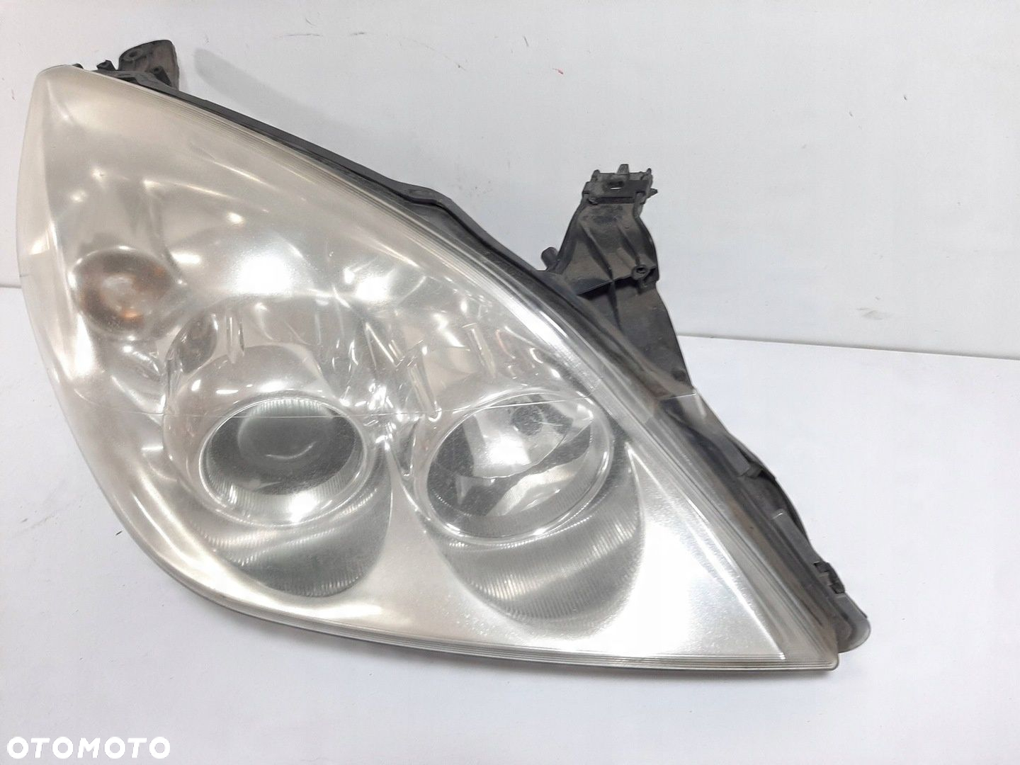 OPEL VECTRA C GTS 03R LAMPA PRAWY PRZOD VALEO 89312285 93179915 - 8
