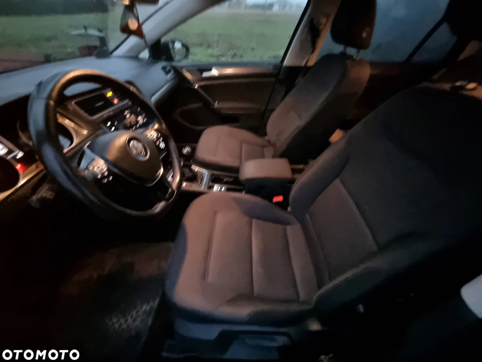 Volkswagen Golf VII 1.4 TSI BMT Highline - 19