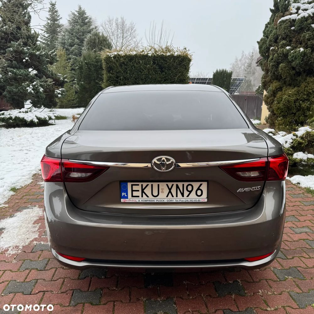 Toyota Avensis 2.0 Premium MS - 7