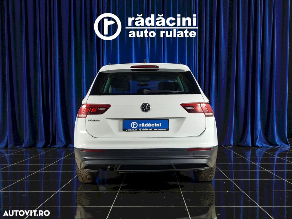 Volkswagen Tiguan - 9
