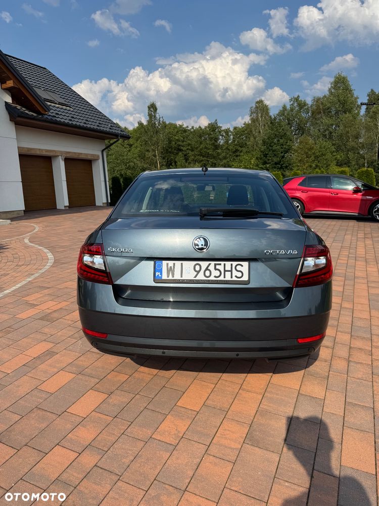Skoda Octavia 1.6 TDI Ambition - 4