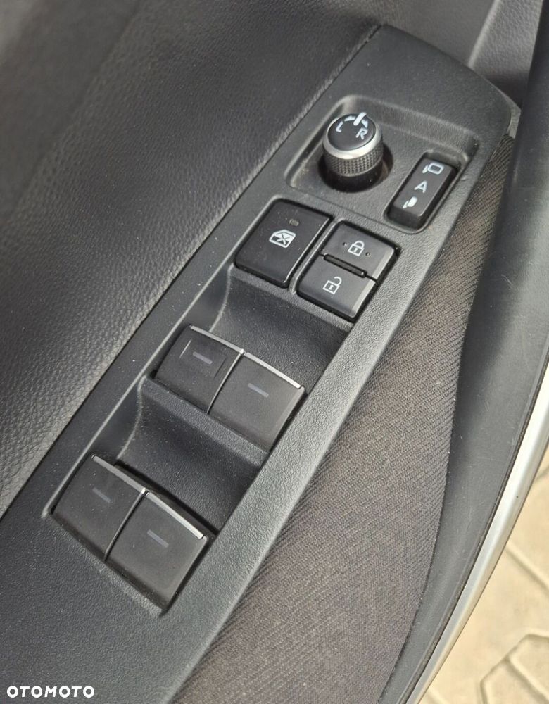 Toyota Corolla 1.5 Comfort MS - 16