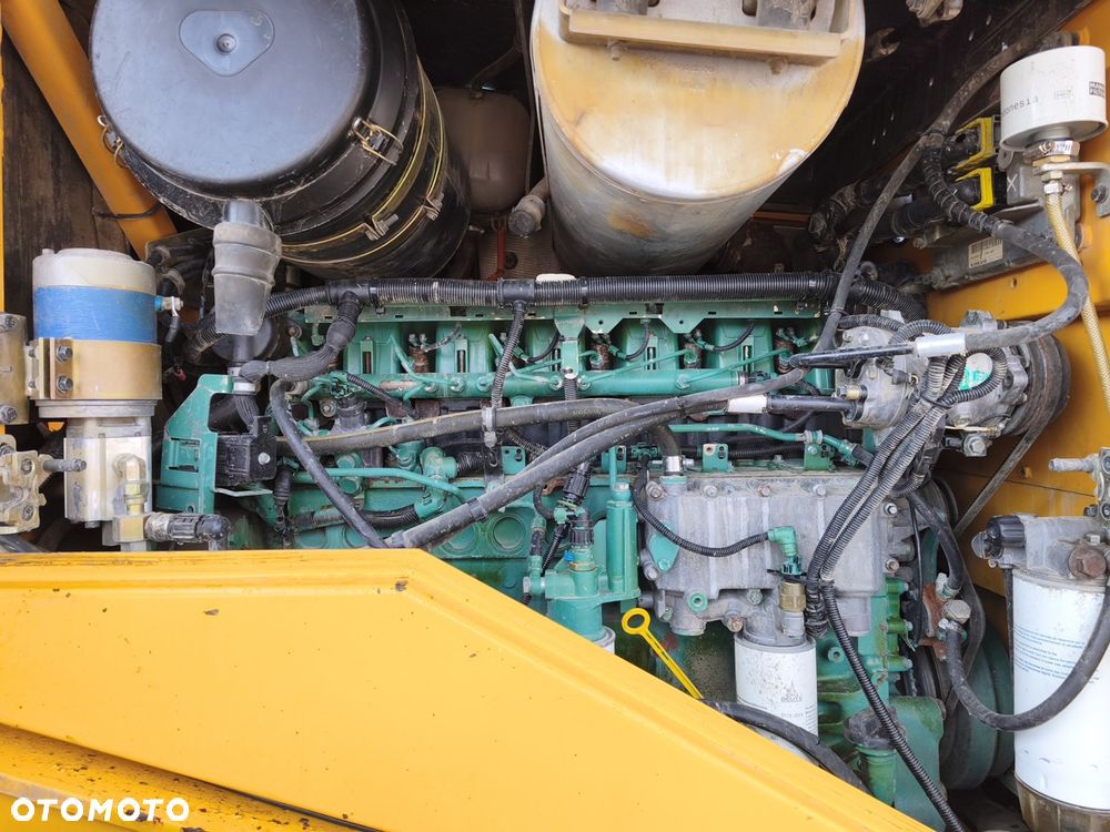 Volvo L120E - 8