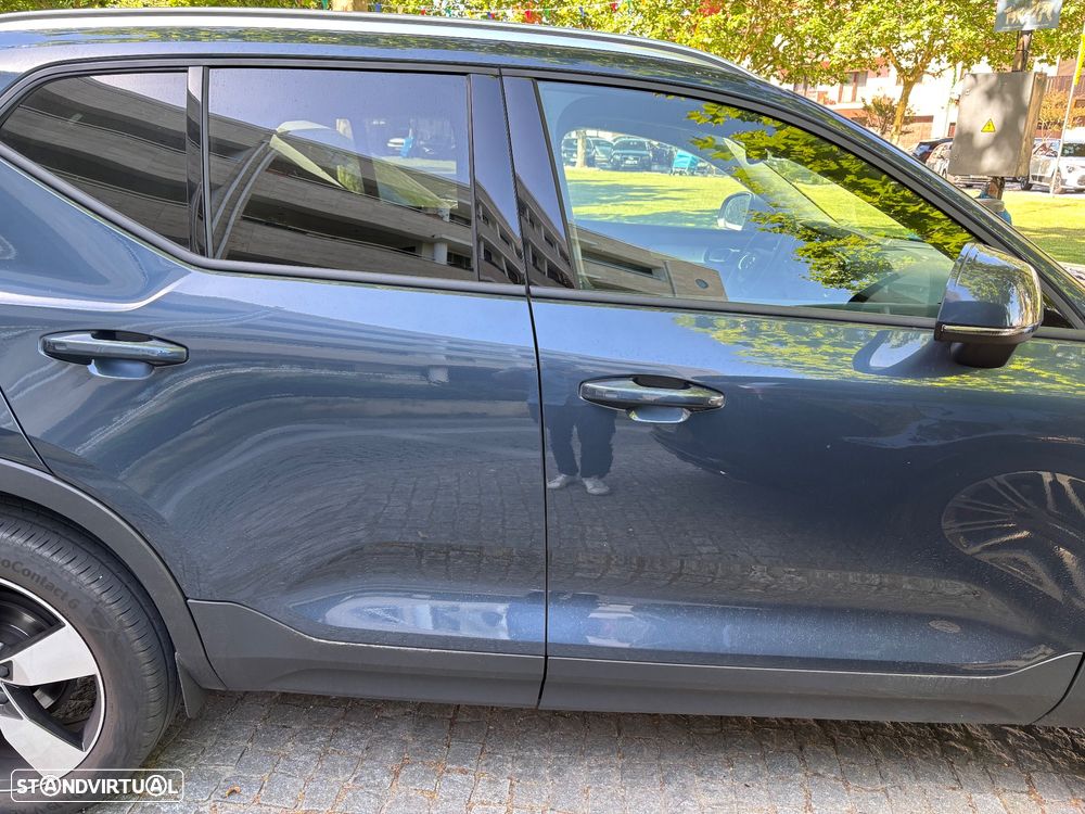 Volvo XC 40 1.5 T2 Momentum Plus Geartronic - 5