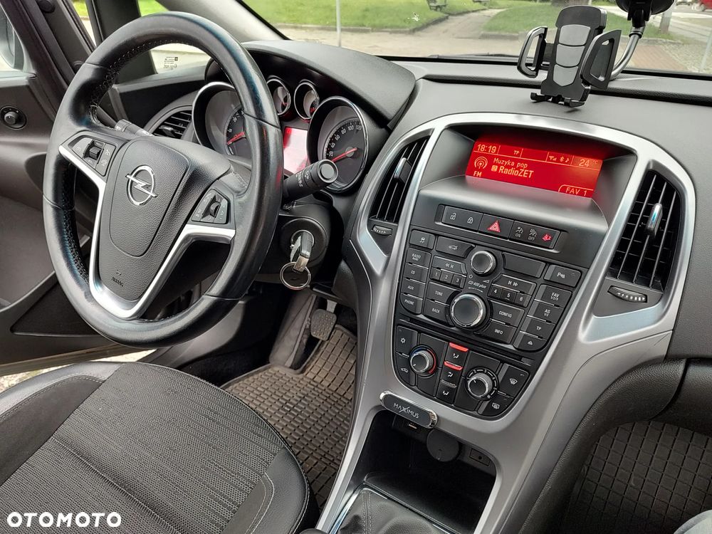 Opel Astra IV 1.6 EU6 - 17
