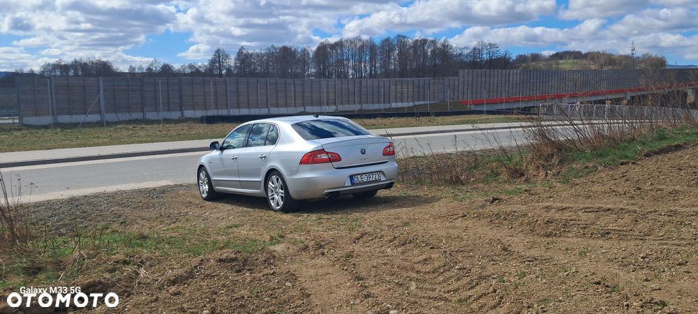 Skoda Superb 3.6 V6 4x4 DSG L&K - 10