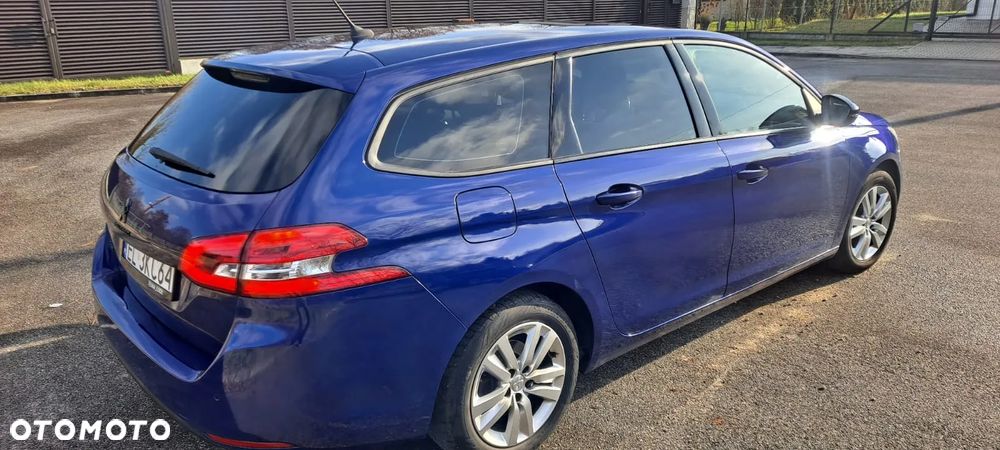 Peugeot 308 - 6